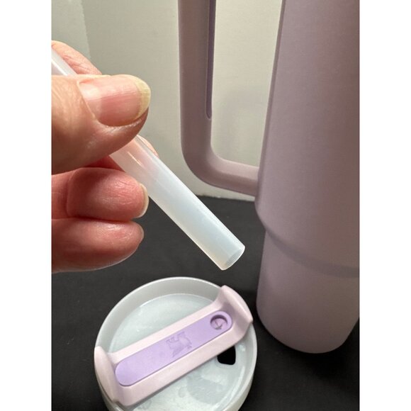 Stanley 40 Oz Quencher H2.0 Flowstate Lavender Tumbler With Handle & Straw - Picture 8 of 11